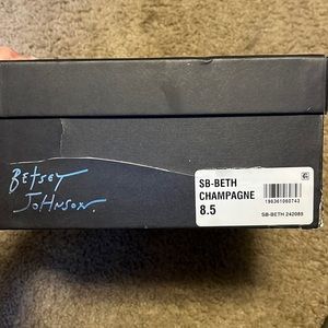 Chunky Betsey Johnson glitter heel